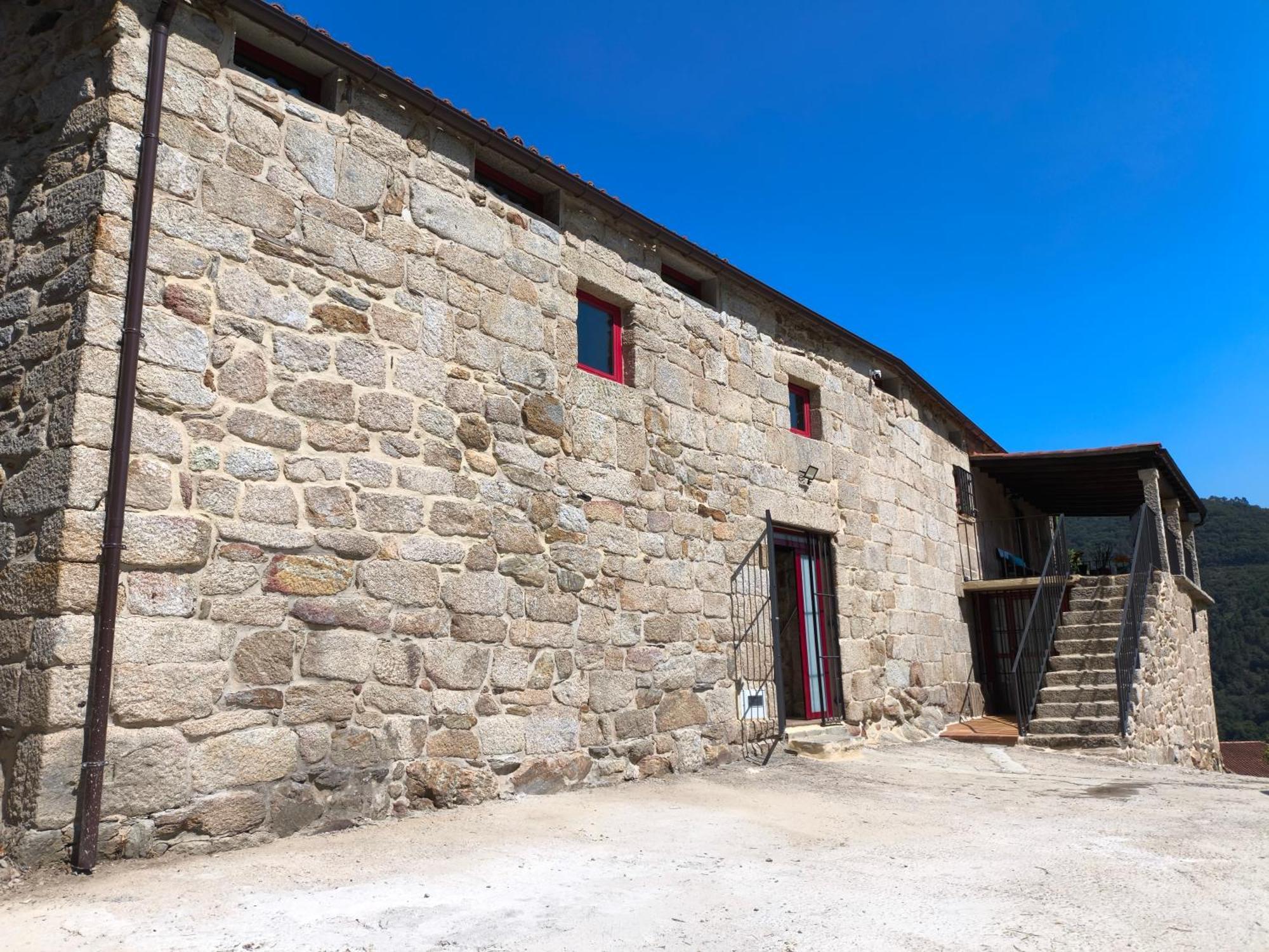 Villa Xiravai-Ribeira Sacra Peares Exterior foto